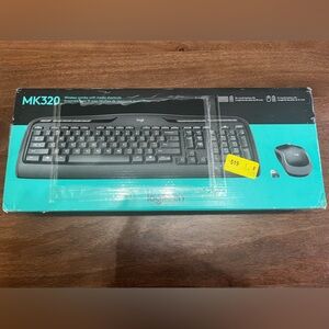 Logitech Wireless Keyboard + Mouse Combo